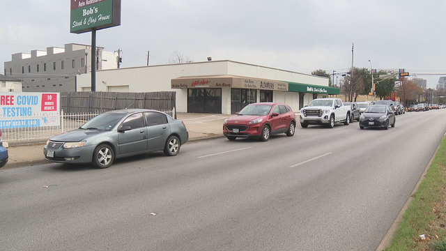 North Texans waiting hours for COVID-19 tests as cases increase