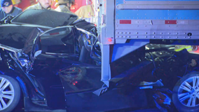 Man crashes into back of 18-wheeler on I-35 in Dallas; hospitalized with serious injuries