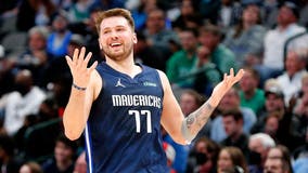 Doncic's triple-double leads Mavericks past Thunder 104-102