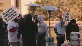 Dallas sexually oriented businesses to close at 2 a.m. after unanimous council vote