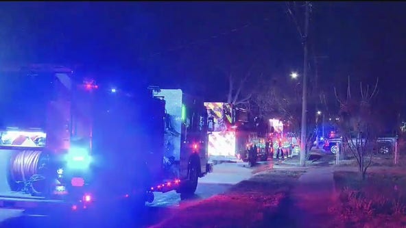 Early morning fire leaves one dead in Northwest Dallas