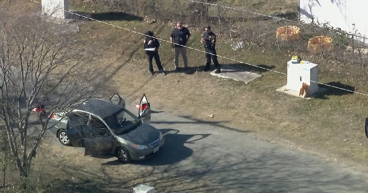 2 dead after shots fired at car in Fort Worth | FOX 4 Dallas-Fort Worth