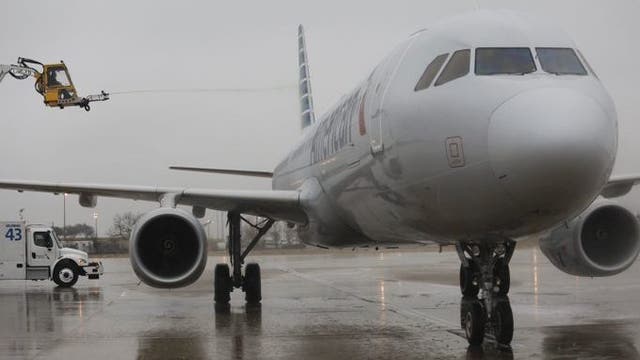Southwest, American Airlines cancel flights because of Texas winter storm