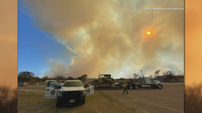 Wildfires causing smoky haze across North Texas skies