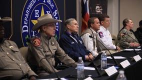 Gov. Abbott touts successful border security operation during re-election campaign