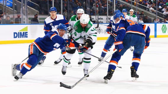 Nelson's third-period hat trick leads Isles past Stars 4-2