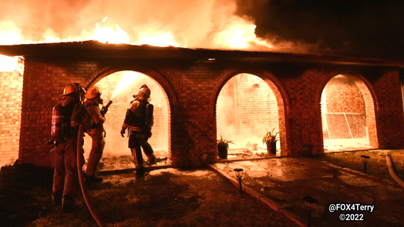 Fire destroys house in northern Kaufman County