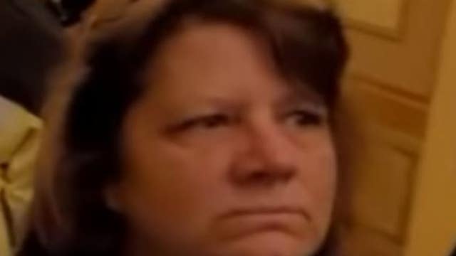 Wanted Capitol riot participant possibly lives in DFW, FBI says