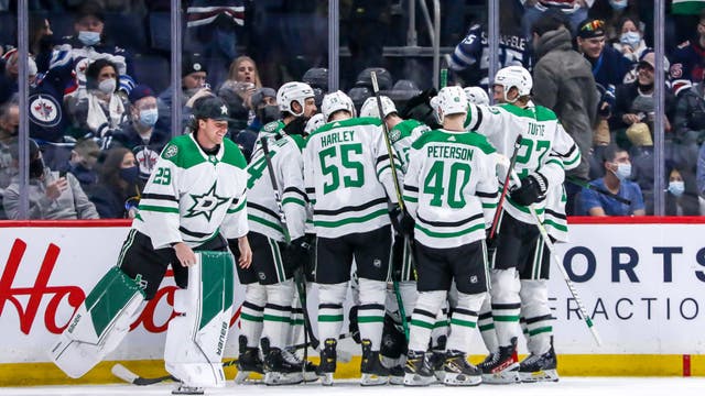 Robertson's hat trick leads Stars to 4-3 OT win over Jets
