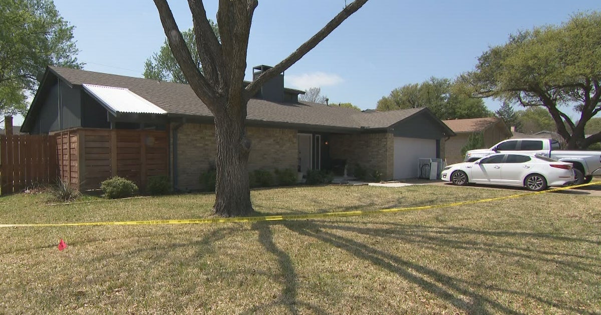 Shooting at Arlington home leaves 2 dead, 1 hurt | FOX 4 Dallas-Fort Worth