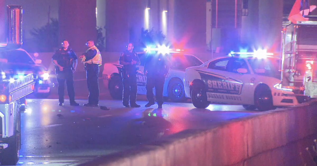 1 dead in overnight crash on Loop 12 in Dallas | FOX 4 Dallas-Fort Worth