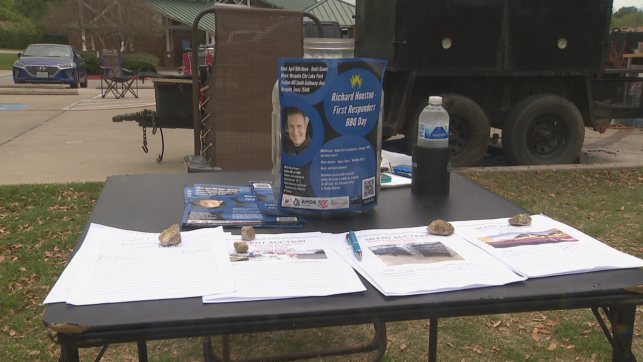 BBQ fundraiser held to help family of fallen Mesquite PD Officer Richard Houston - Vimarsana News