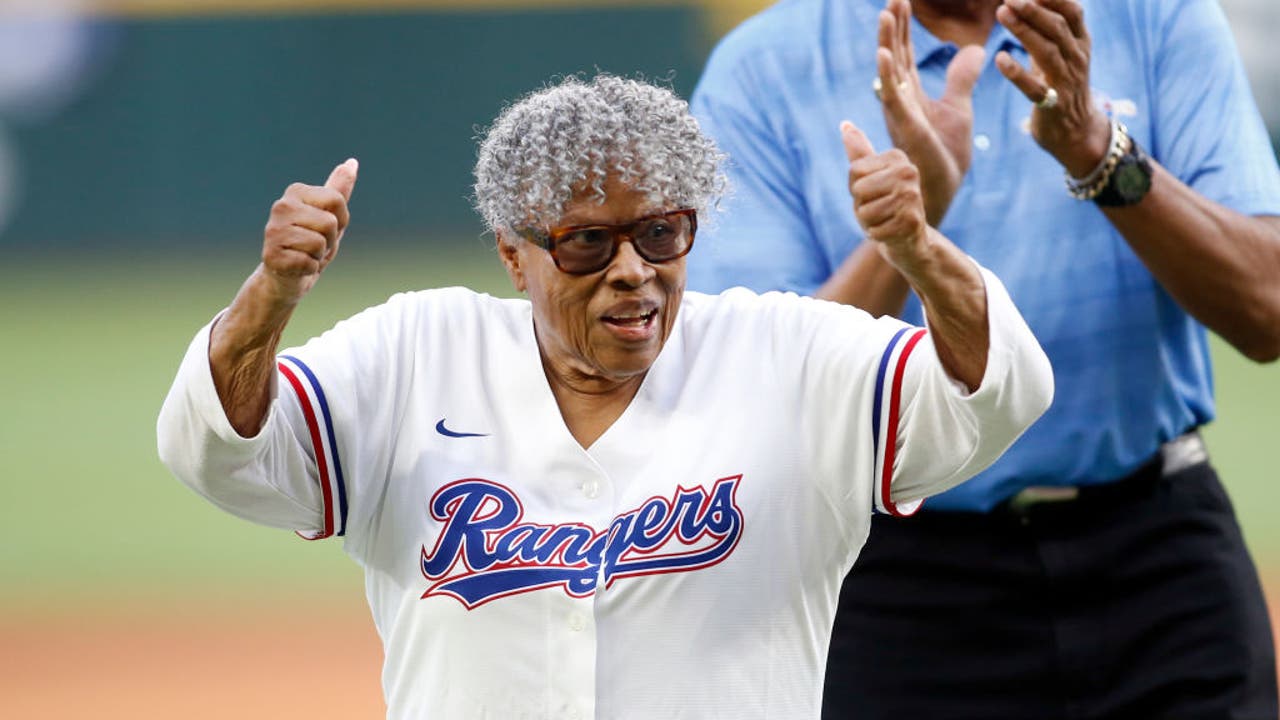 Opal Lee threw out first pitch for Texas Rangers on Jackie Robinson Day