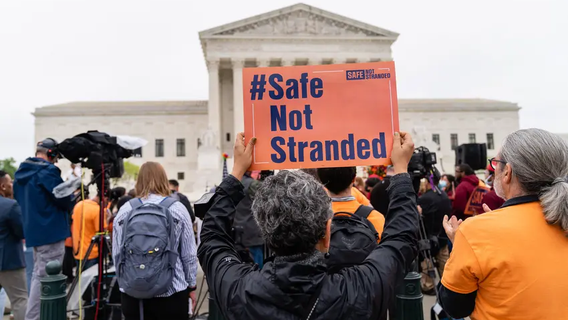 U.S. Supreme Court hears arguments on whether Biden can toss Trump’s “remain in Mexico” policy