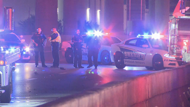 1 dead in overnight crash on Loop 12 in Dallas