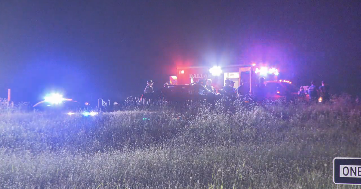 Driver dies in overnight crash on I-20 in Dallas | FOX 4 Dallas-Fort Worth