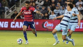 Salloi goal helps Sporting KC earn 2-2 tie with Dallas