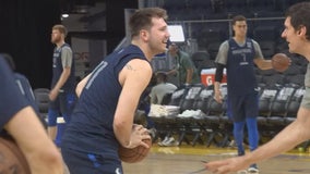 Dallas Mavericks prepare to take on Golden State Warriors in Game 1 of Western Conference Finals