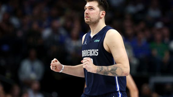 Dallas Mavericks try to avoid playoff elimination in Game 4 against the Warriors