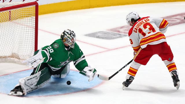 Flames get even in series with 4-1 win over Stars in Game 4