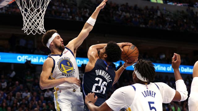 Golden State Warriors dunk Dallas Mavericks 109-100 for 3-0 series lead
