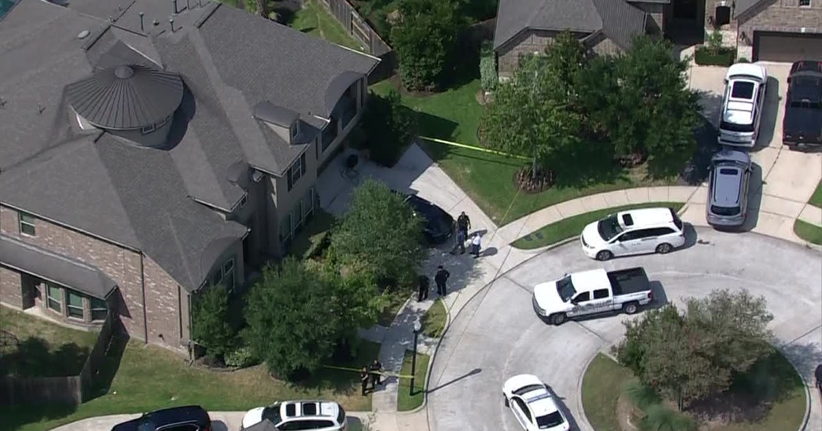 Boy, 5, dies after being left in hot vehicle for hours; mom thought he ...
