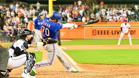 Duran hits bases-clearing triple in 9th, Rangers beats Tigers