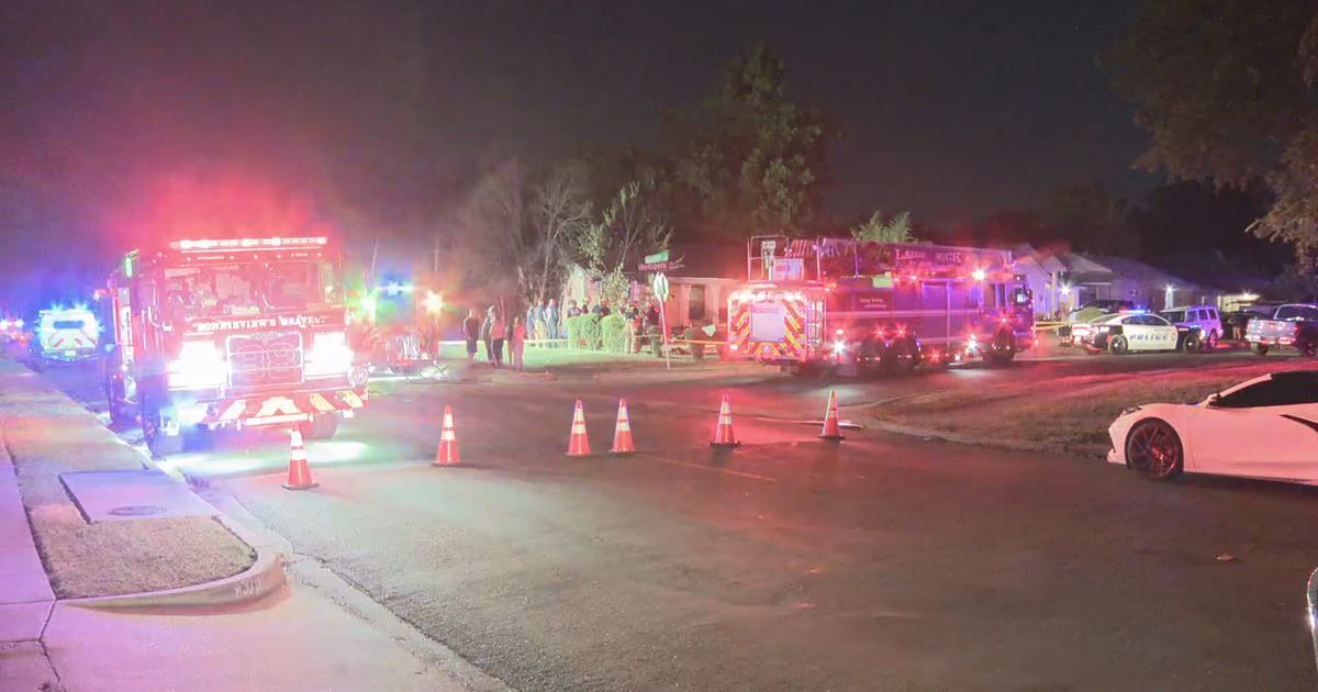 Elderly man dies in South Dallas house fire | FOX 4 Dallas-Fort Worth