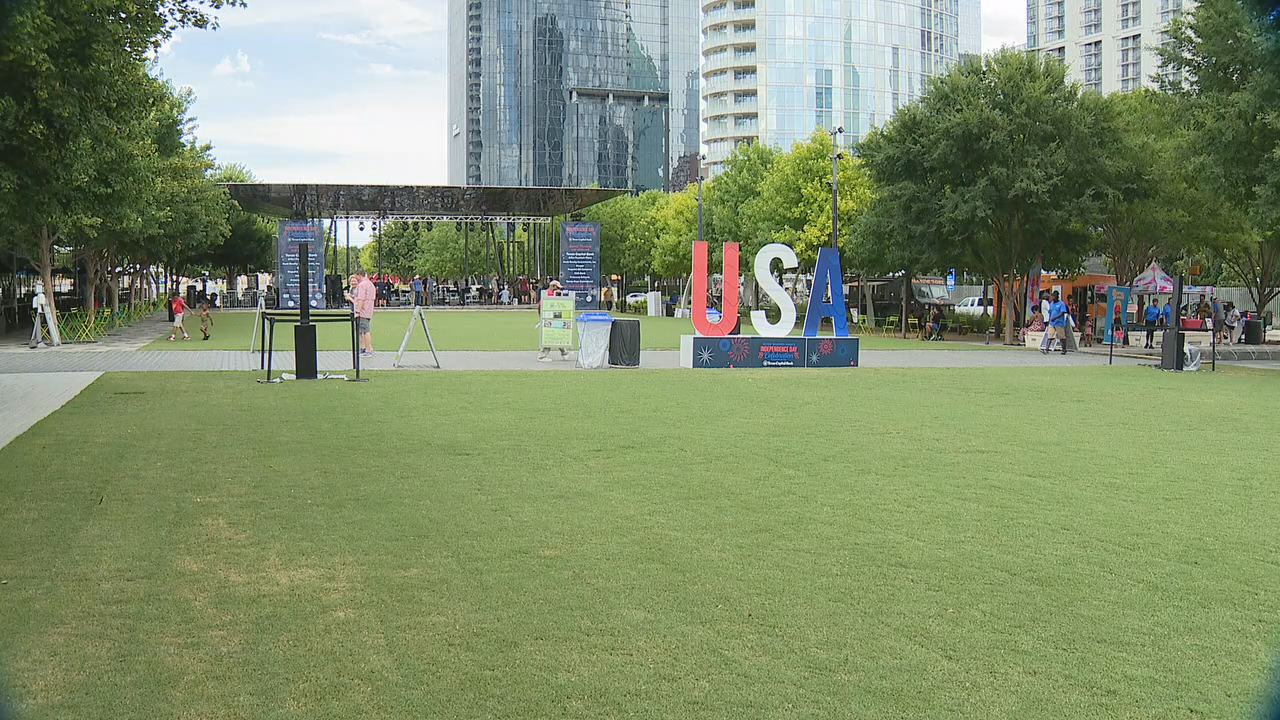Klyde Warren Park among those kicking off July 4th celebrations Saturday - Vimarsana News