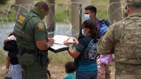 American voters do not trust border patrol agents, poll shows