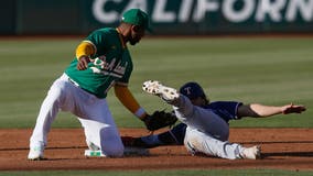 A's benefit from Rangers' defense, win 3-1 for 3rd straight