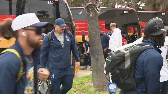 Dallas Cowboys arrive in Oxnard for training camp
