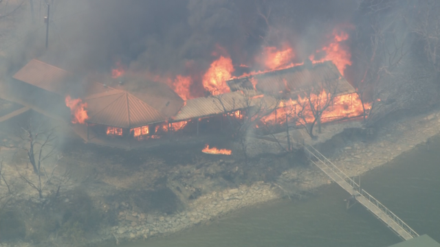 500-acre wildfire destroys several homes near Possum Kingdom Lake