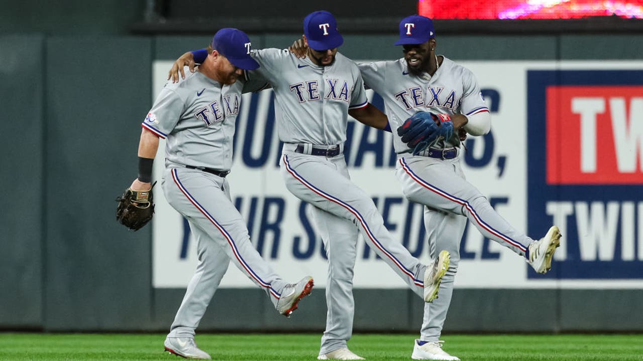 Seager, Garcia lead Rangers past Twins 2-1