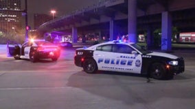 Man found fatally shot in vehicle in Downtown Dallas
