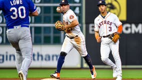 Diaz hits slam, Astros tag Pérez, rally past Rangers 7-5