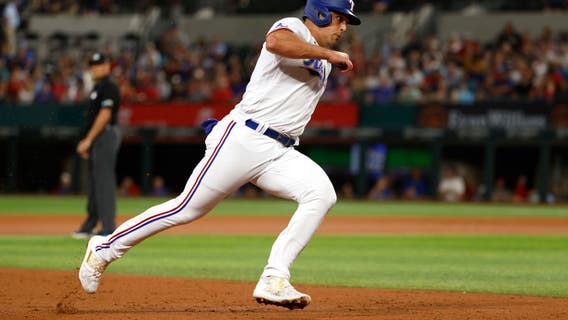 Rangers win 3-2 over White Sox in debuts of 2 former 1st-rounders