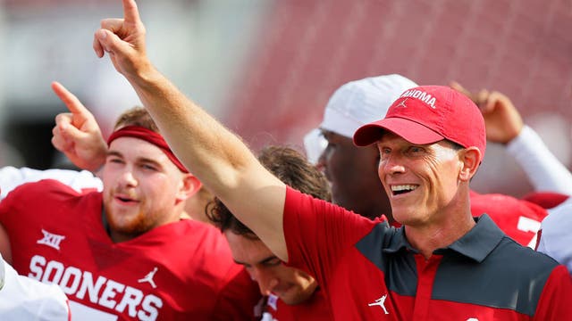 No. 9 Oklahoma in unfamiliar role after coaching change