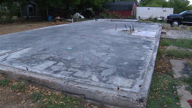 Arlington contractor leaves clients stranded with unfinished projects