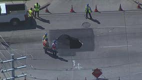 Large sinkhole opens up in Dallas' Pleasant Grove neighborhood