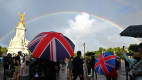 Double rainbow over Buckingham Palace as Queen Elizabeth's death is announced