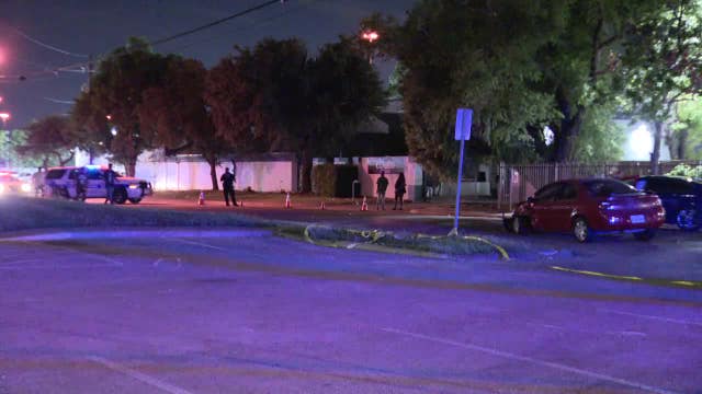 Driver charged with intoxication assault after hitting pedestrians in Dallas