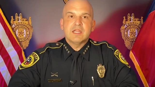 Texas sheriff investigating flights to Martha's Vineyard