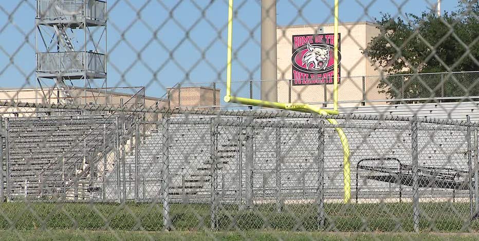 Police: 17-year-old avoided metal detectors to sneak in gun to Richardson ISD football game
