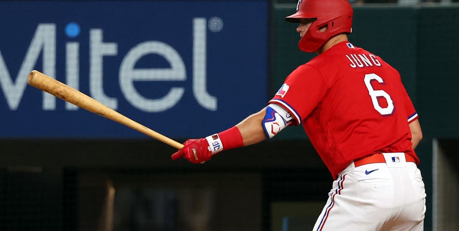 Highlight] Josh Jung homer to make it 3-1 Rangers! : r/baseball