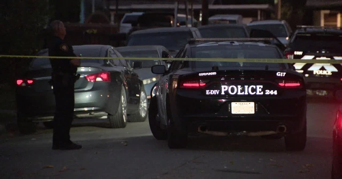 Man killed after pointing gun at officer, Fort Worth police say | FOX 4 ...