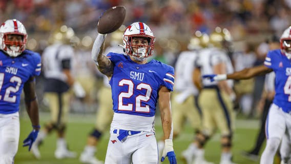 SMU scores 20 unanswered in 3rd quarter, beats Navy 40-34