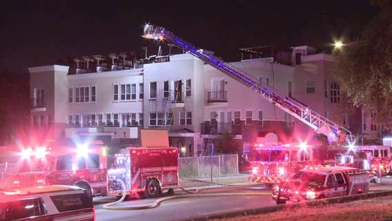 Early morning fire damages multiple townhouses in Arlington