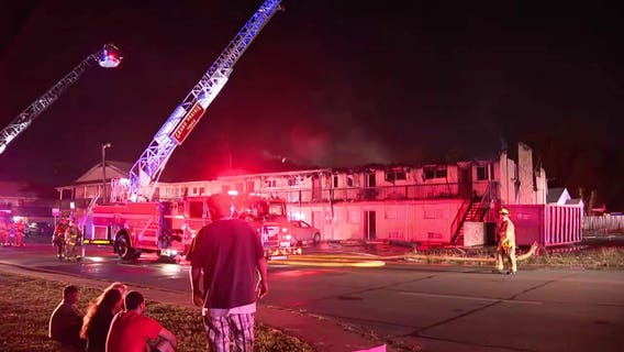 Grand Prairie apartment fire displaces dozens