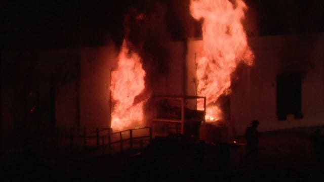 Hand sanitizer fuels large fire at Fort Worth warehouse